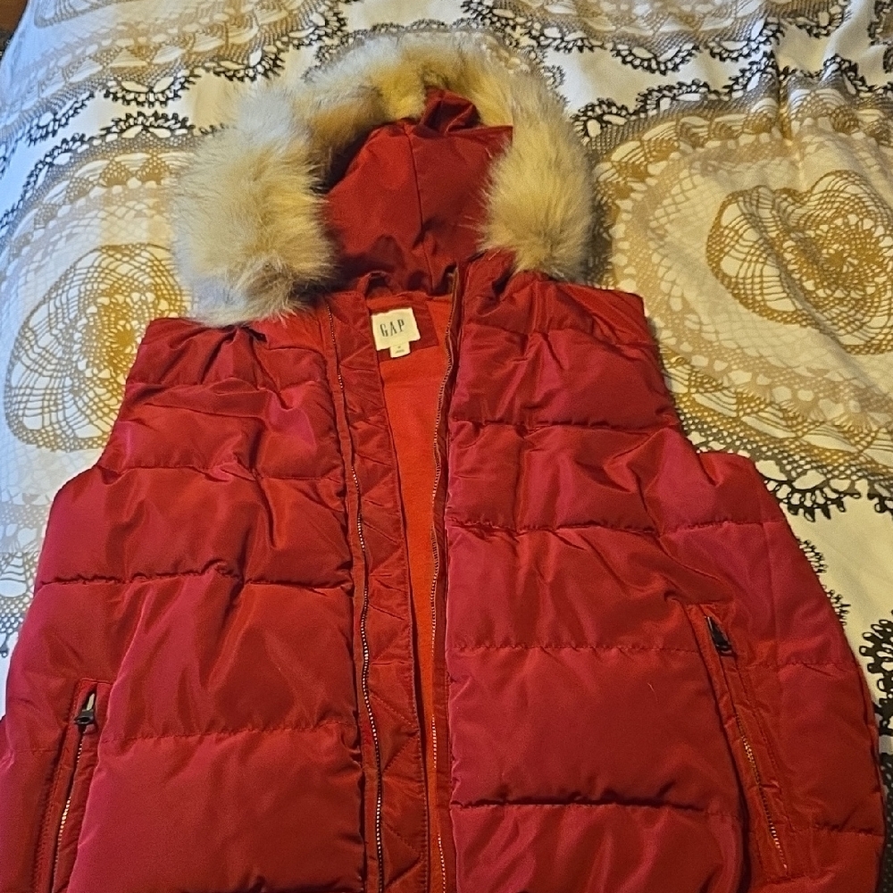 GAP Red Quilted Puffer Vest with Faux Fur-Trim Hood